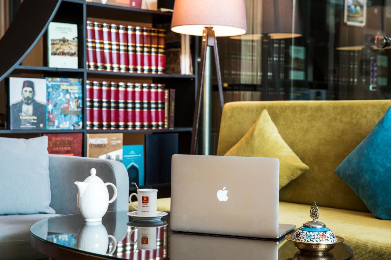 Clarion Hotel Golden Horn Provincia di Provincia di Istanbul Esterno foto Library at the hotel