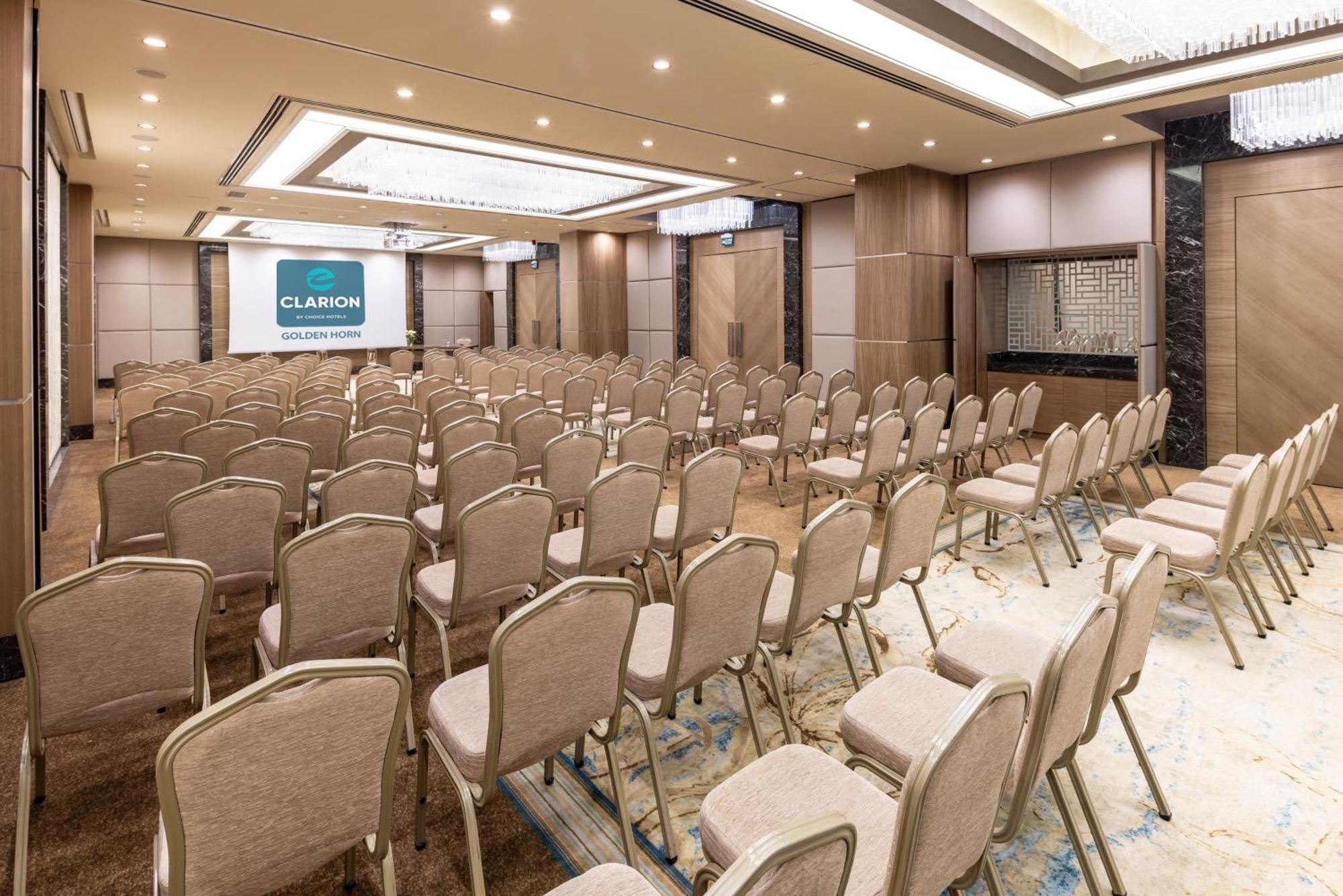 Clarion Hotel Golden Horn Provincia di Provincia di Istanbul Esterno foto The ballroom