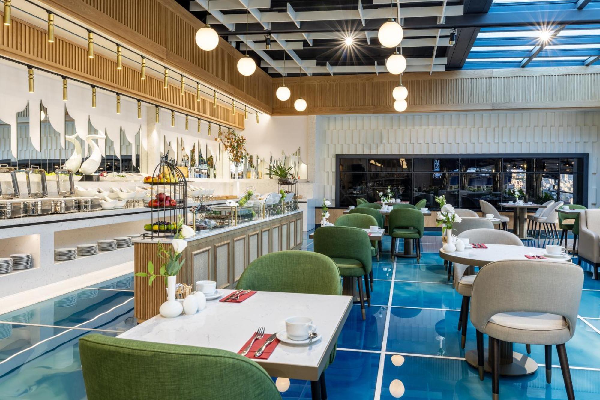 Clarion Hotel Golden Horn Provincia di Provincia di Istanbul Esterno foto The restaurant