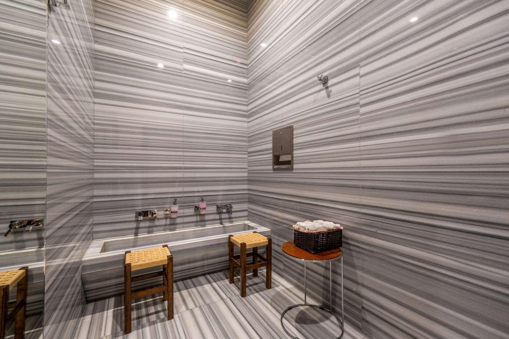 Clarion Hotel Golden Horn Provincia di Provincia di Istanbul Esterno foto Turkish bath